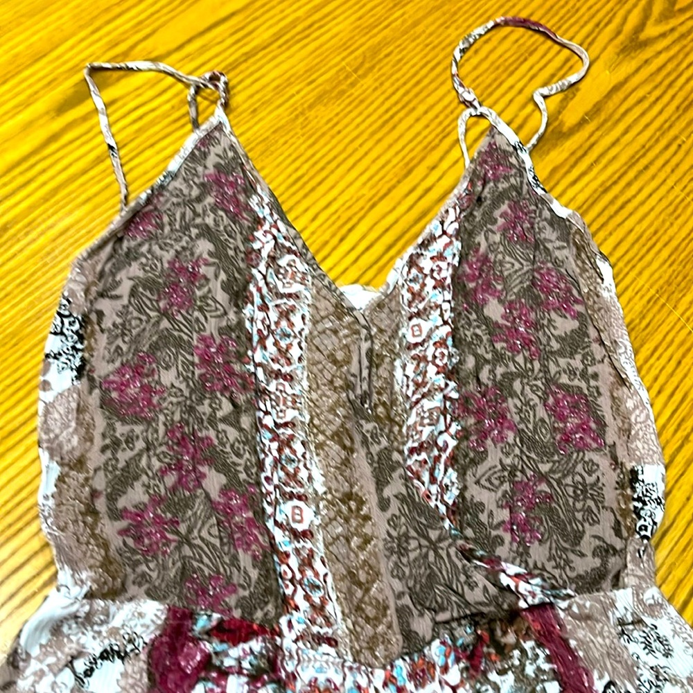 Love Tree Los Angeles Jumpsuit, size m, brown and cream w pretty blue accents